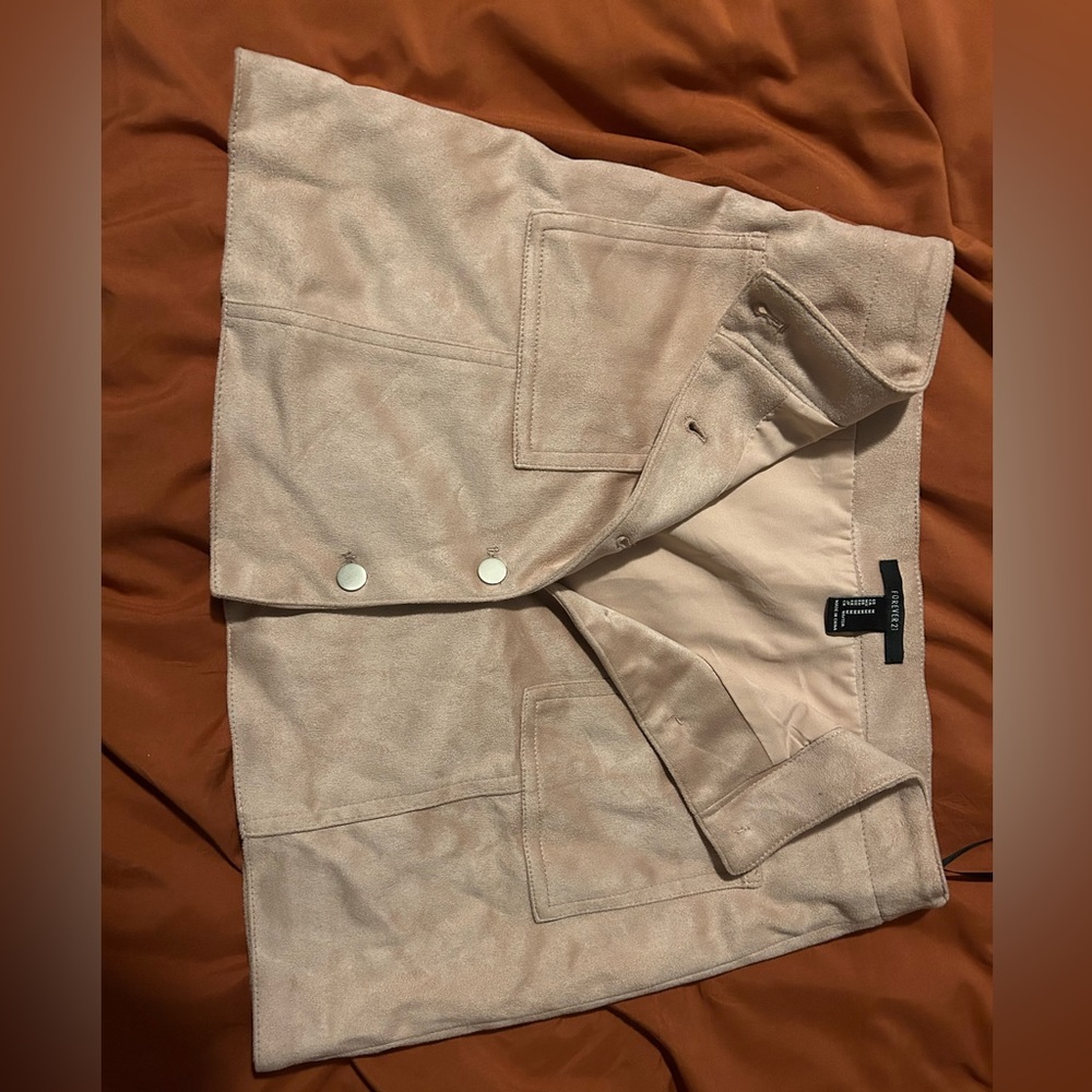 Forever 21 button up skirt